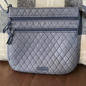 Vera Bradley Moonlight Navy crossbody, like new!